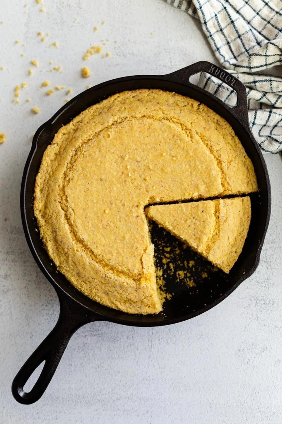 Vegan Cornbread (Moist, Easy & Made in a Skillet!)