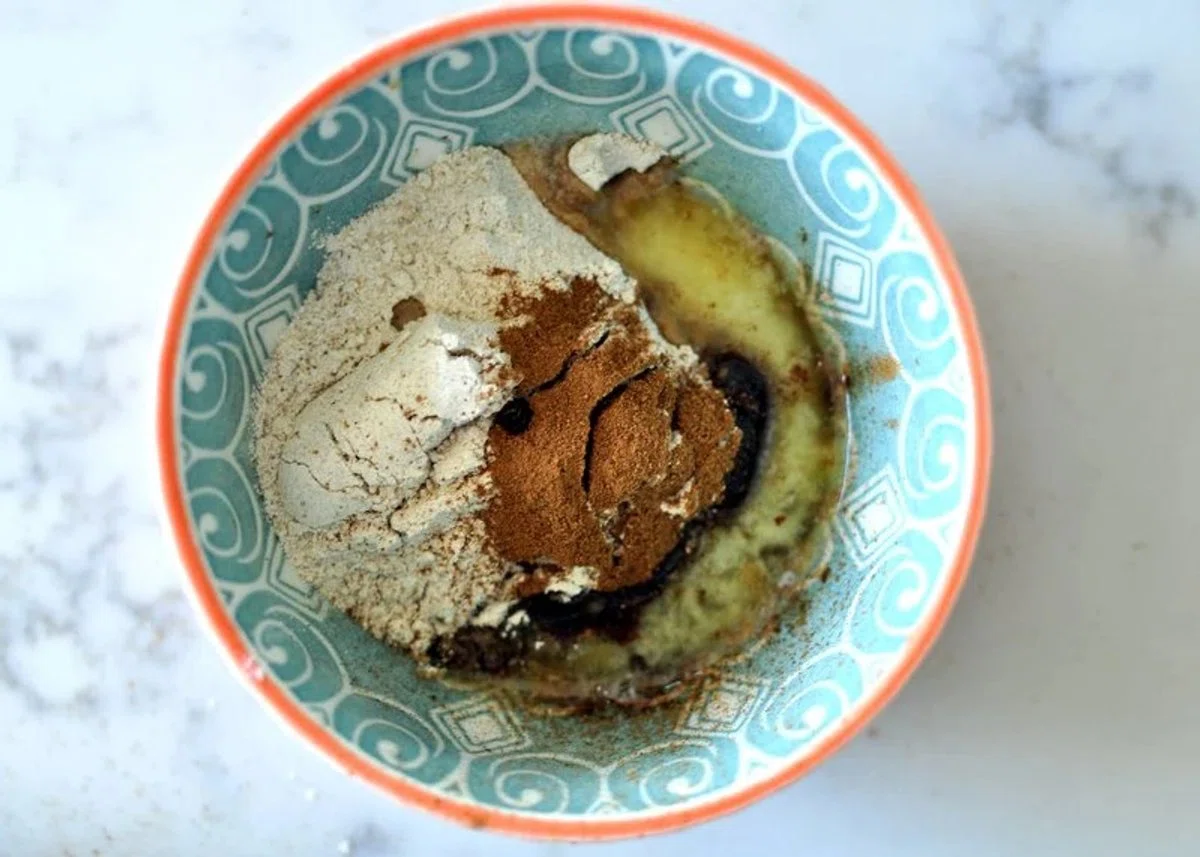 Healthy Cinnamon Raisin Lactation Muffins