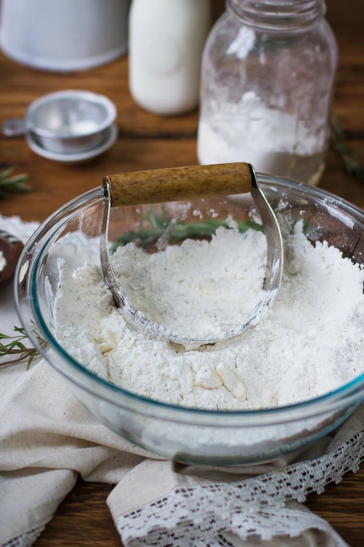 Rosemary Parmesan Buttermilk Biscuits
