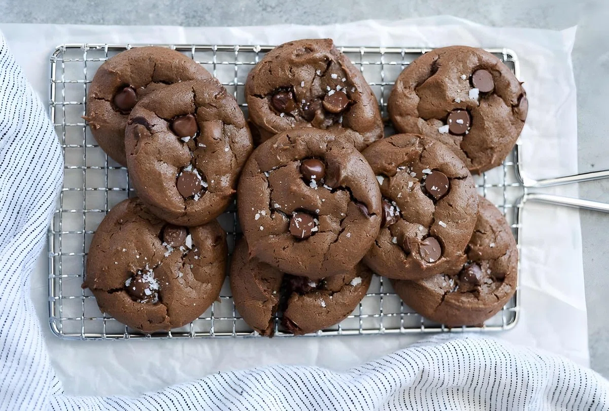 Gluten-Free Peanut Butter Chocolate Cookies