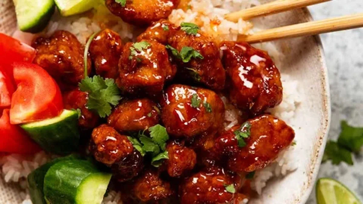 Easy Crispy Thai Pork Bites with Sticky Sweet Chilli Sauce
