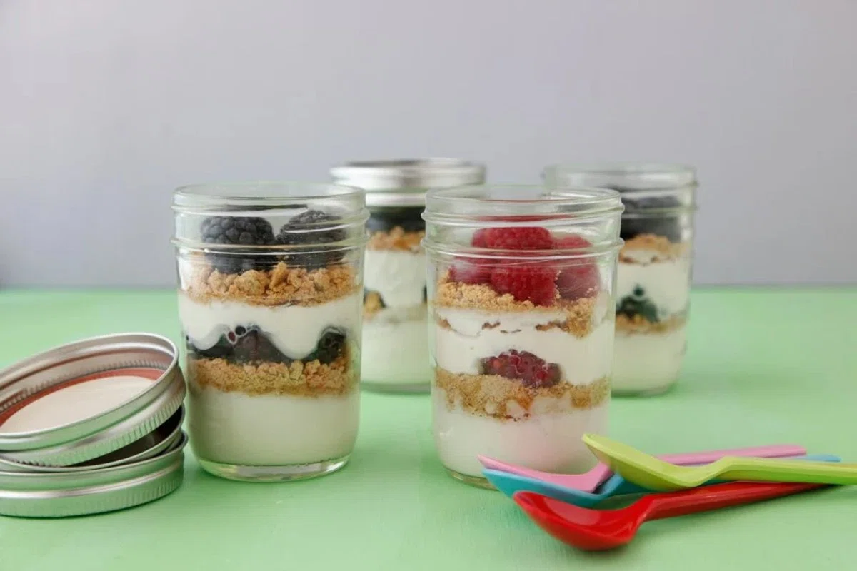 Mason Jar Parfaits