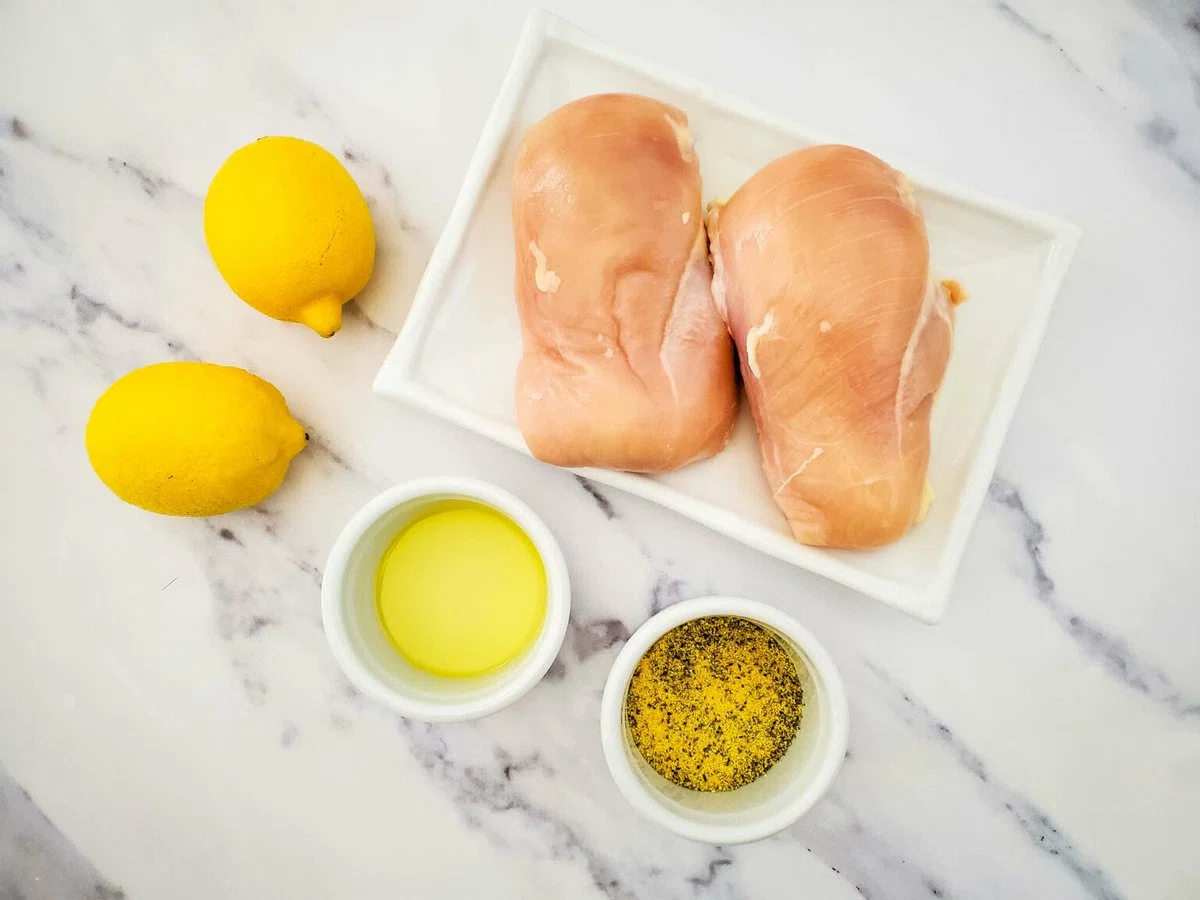 Lemon Pepper Chicken with Sauce