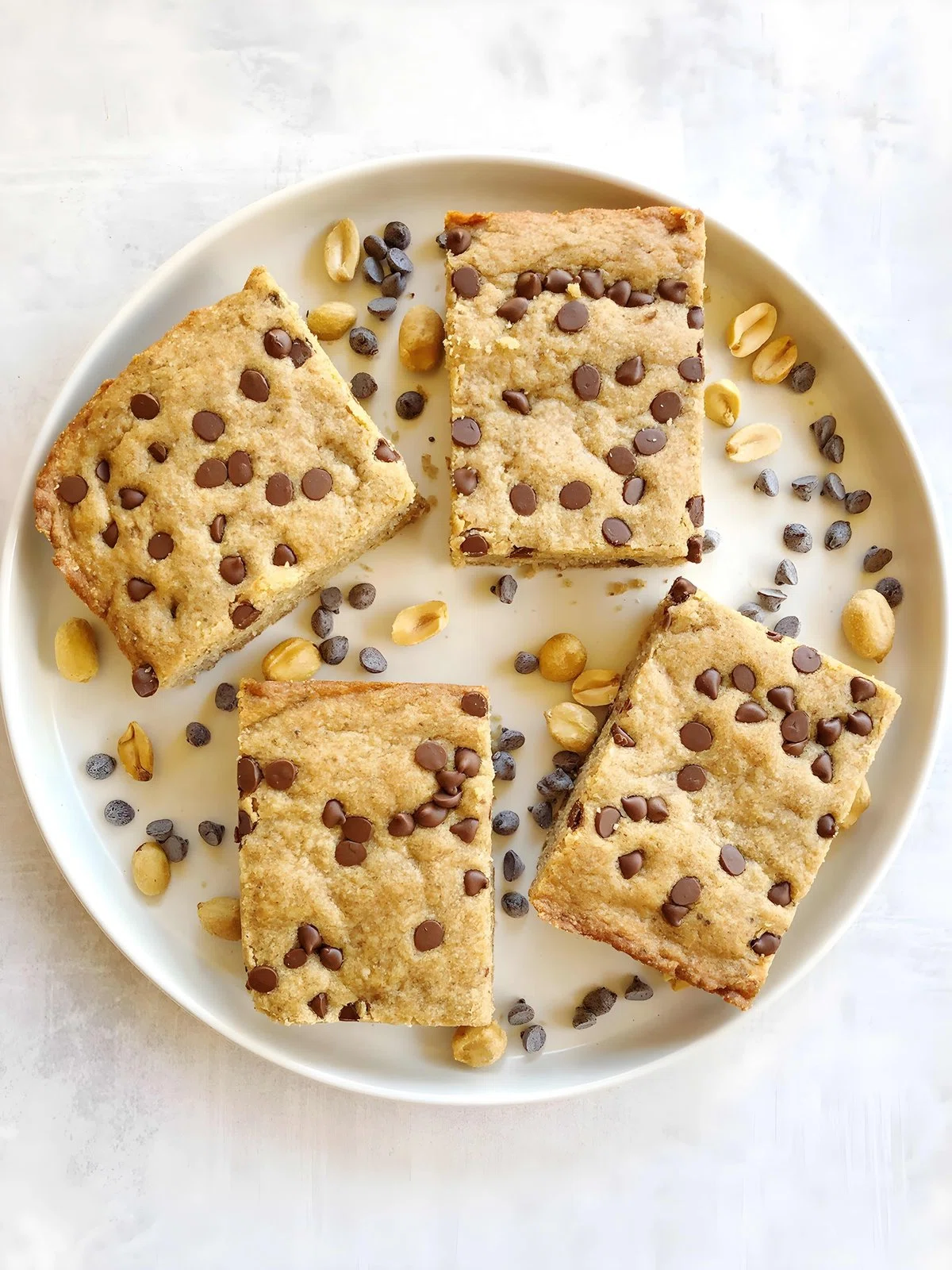 Vegan Blondies with Peanut Butter