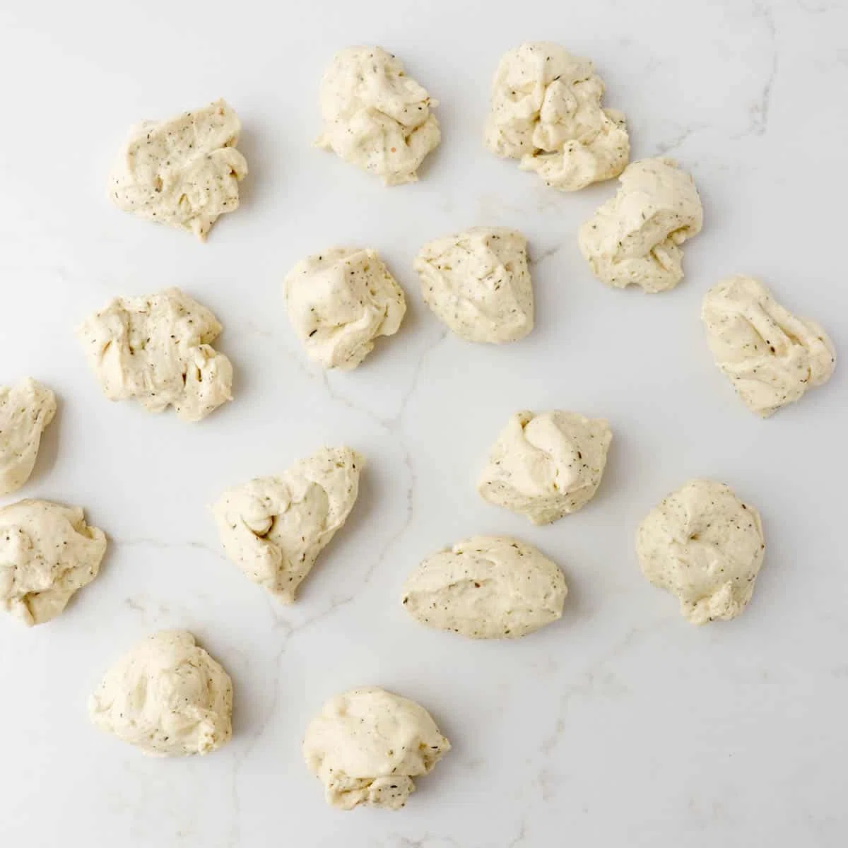Italian Herb Dinner Rolls