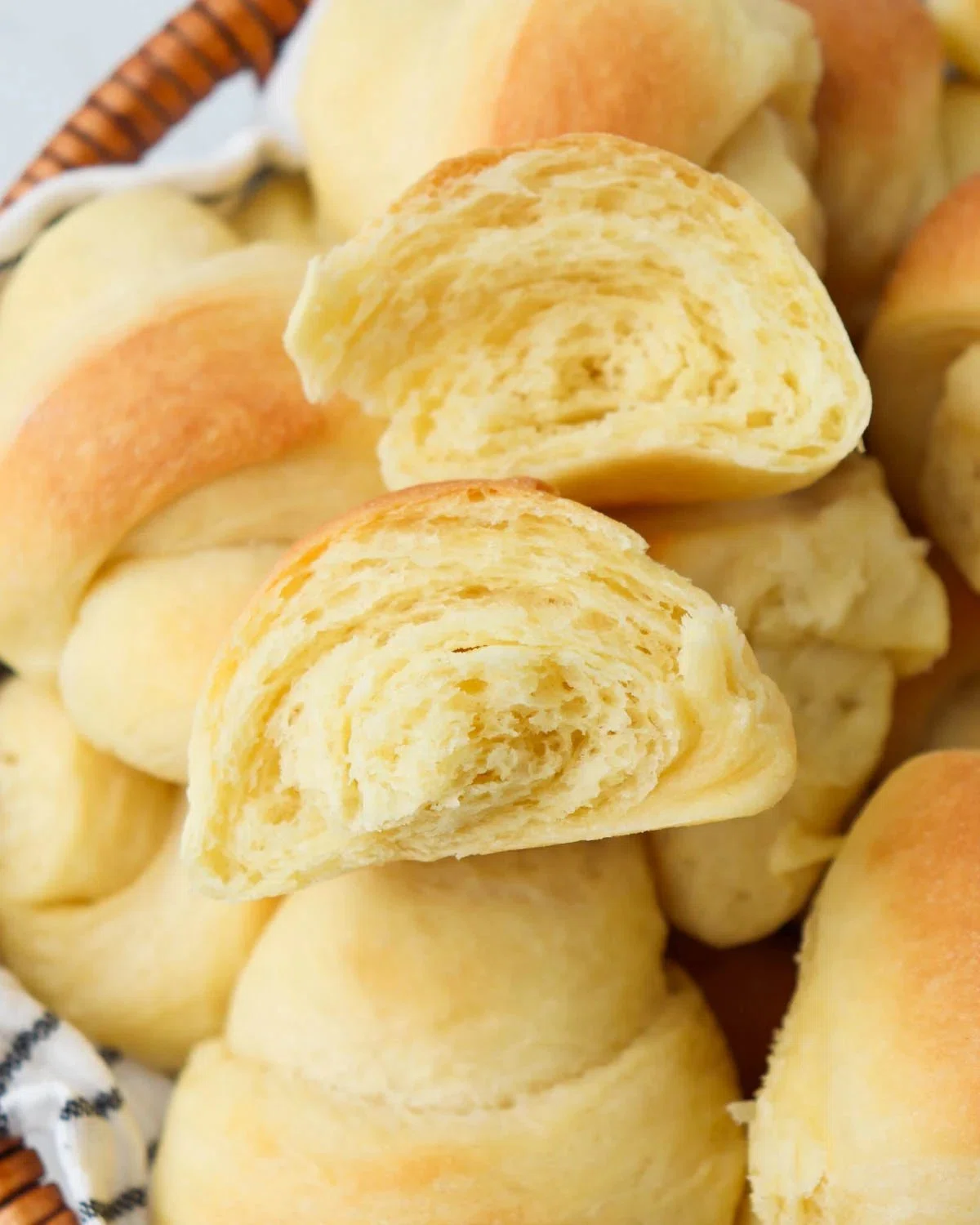 Brioche Dinner Rolls