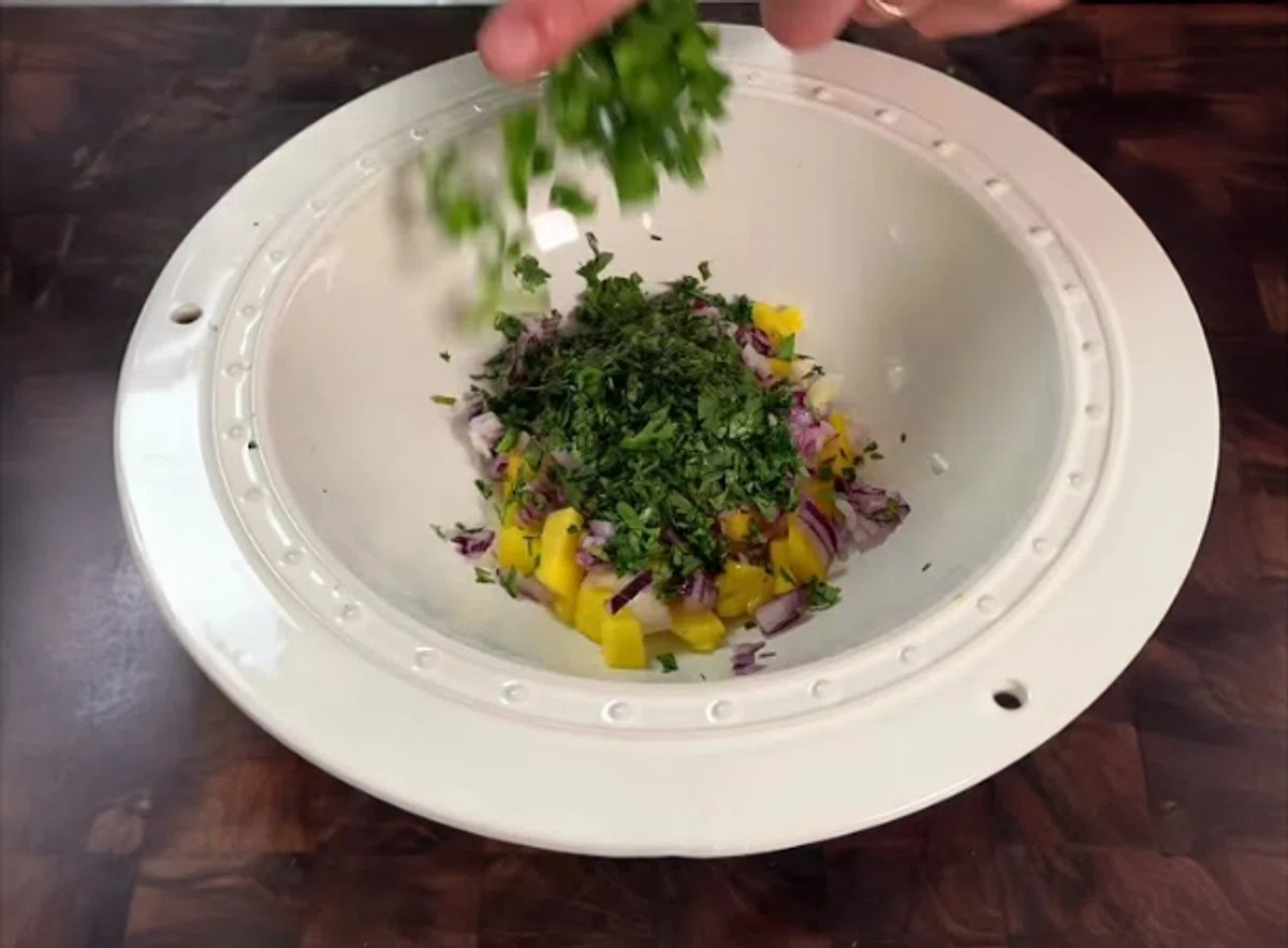 Costa Rica-Inspired High Protein Chicken Bowl
