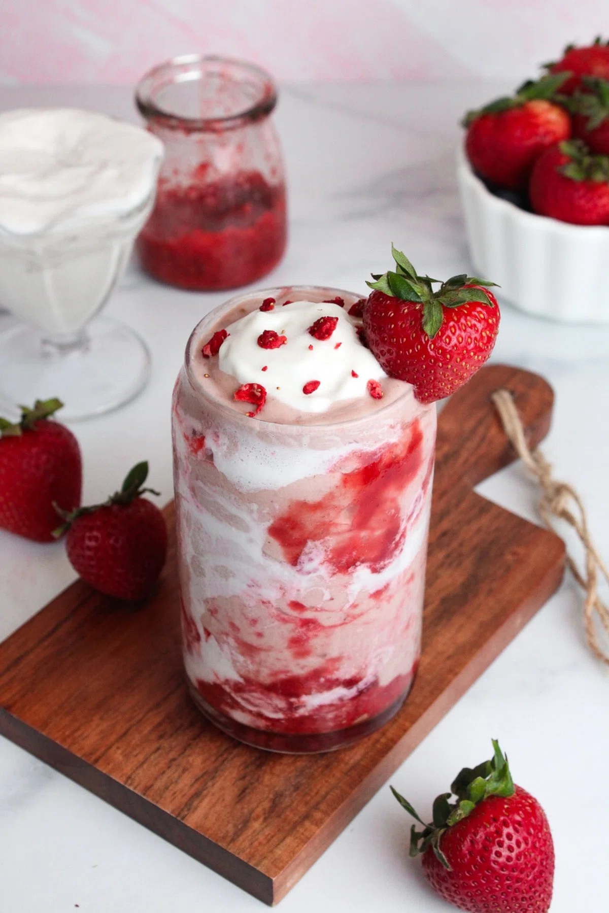 Strawberry Glaze Smoothie (Erewhon Copycat)