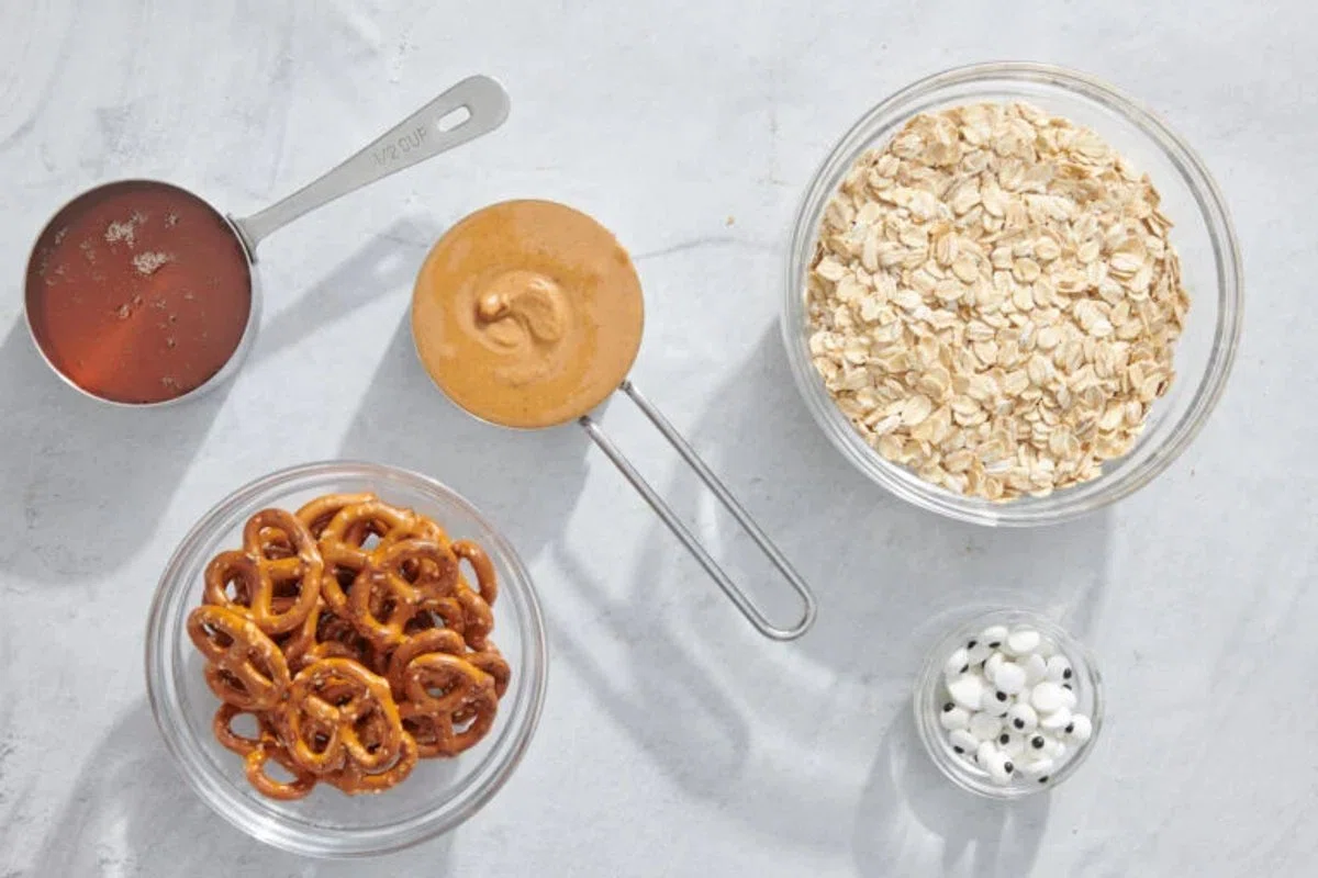 No-Bake Reindeer Bites