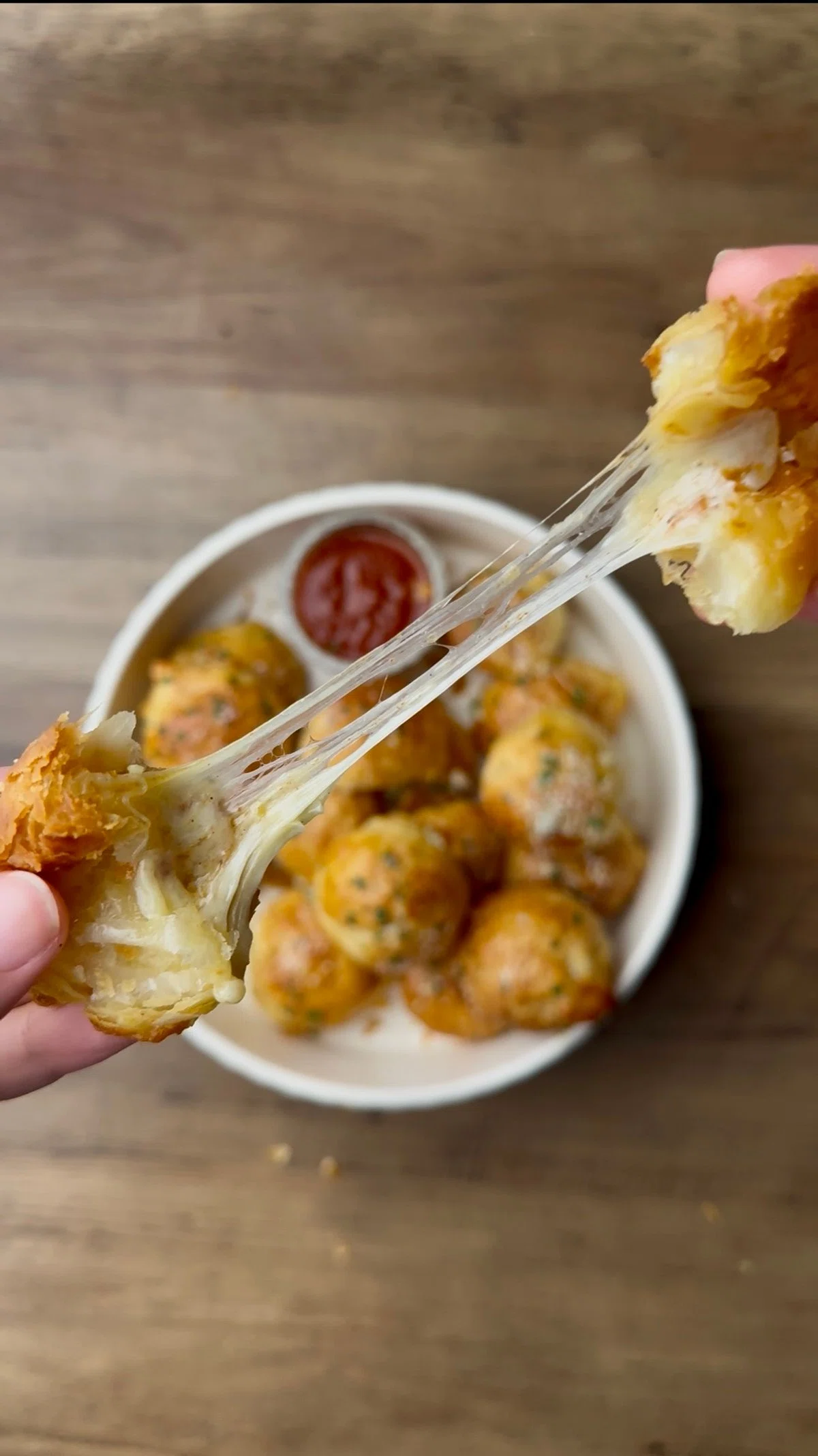 Mozarella Puffs