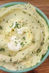 Mashed Potatoes with Sour Cream