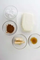 Apple Cinnamon Cream Cheese