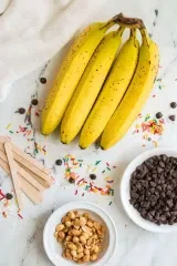 Frozen Bananas in Chocolate