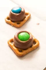 Pretzels with Hershey Kisses