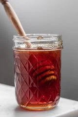 Super Easy Homemade Bourbon Hot Honey