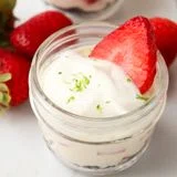 Strawberry Cheesecakes in a Jar