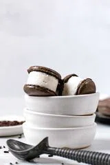 Macaron Ice Cream Sandwiches