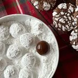 Chocolate Crinkle Cookies