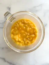 Pumpkin Mac and Cheese in a Mug