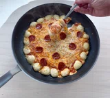 Cheesy Pizza Dip with Garlic Cheese Bread