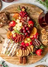 Christmas Tree Charcuterie Board
