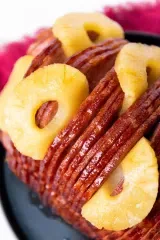 Instant Pot Ham with Pineapple and Brown Sugar