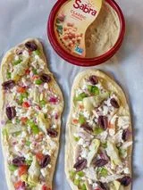 Naan Pizza with Hummus and Vegetables
