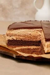 Chocolate Peanut Butter Mousse Cake