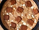 Brown Butter Biscoff White Chocolate Chip Cookie Skillet
