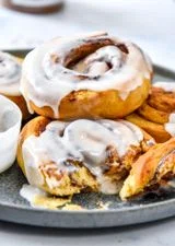 Air Fryer Canned Cinnamon Rolls