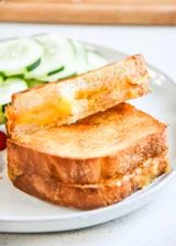 Air-Fryer Grilled Cheese Sandwich