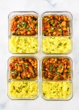 Zucchini Chickpea Curry