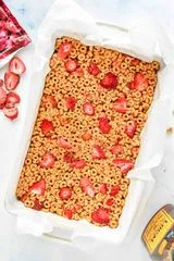 Strawberry Peanut Butter Cheerios Bars
