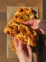 Crispy Cheesey Buffalo Chicken Garlic Bread