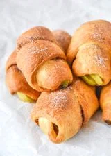 Air Fryer Apple Pie Crescent Rolls