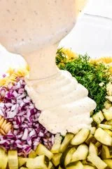 Creamy Dill Pickle Pasta Salad