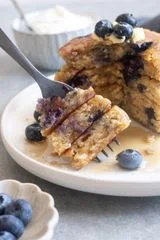 Blueberry Greek Yogurt Pancakes with Oat Flour
