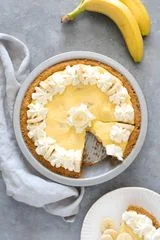 Banana Cream Pie with Graham Cracker Crust