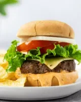 Spicy Burger with Creamy Sriracha Sauce