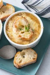 Ooey-Gooey French Onion Soup