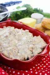 Homemade Country Gravy with Sausage