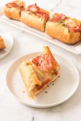 Garlic Bread Pizza