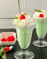 Copycat Shamrock Shake Recipe