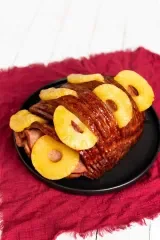 Instant Pot Ham with Pineapple and Brown Sugar