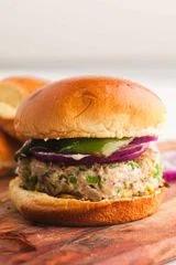 Jalapeño Burger (Turkey + Cheddar)
