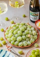 3-Ingredient Sugared Prosecco Grapes