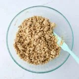 Raspberry Oatmeal Crumble Bars
