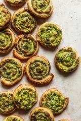 Flaky Spinach and Ricotta Puff Pastry Pinwheels