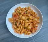 Tomato Basil Vodka Shells