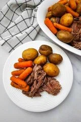 Slow Cooker Beef Chuck Roast
